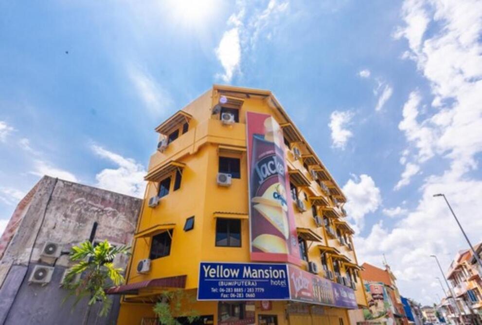 Malacca Yellow Mansion Hotel מראה חיצוני תמונה