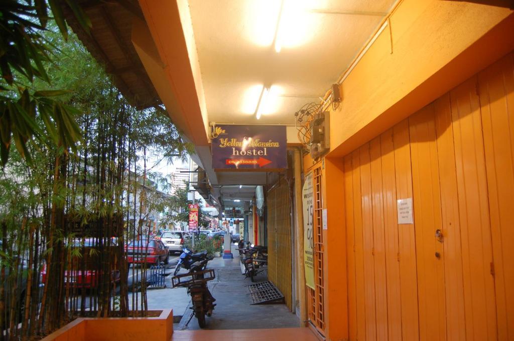 Malacca Yellow Mansion Hotel מראה חיצוני תמונה
